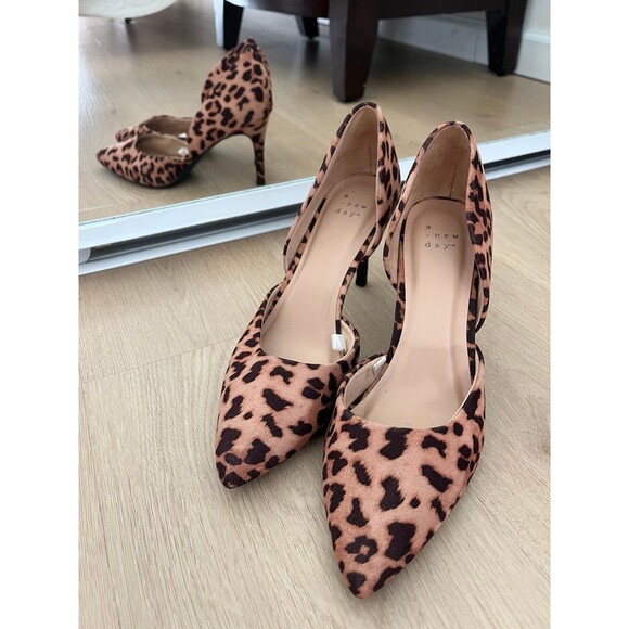 a new day Shoes - Cheetah Heels